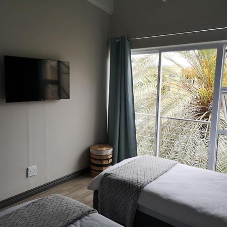 The Waterfront Cottage F12 Swakopmund Esterno foto
